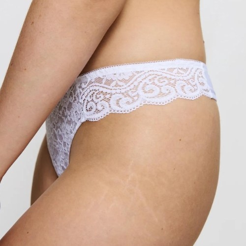 Triumph Amourette white thong