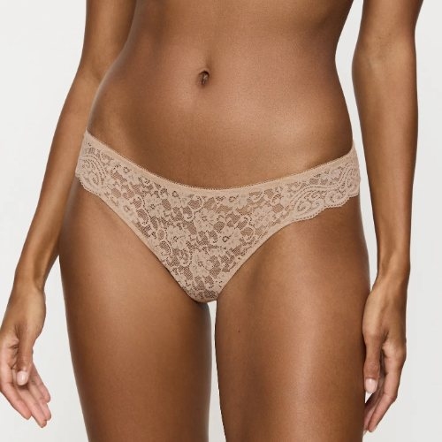Triumph Amourette skin thong