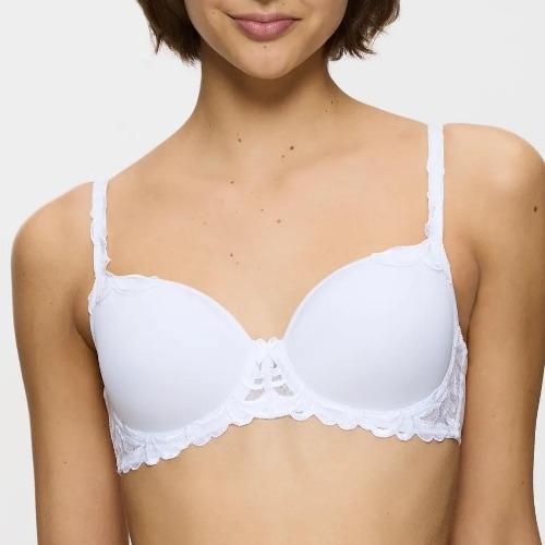 Triumph Modern Finesse white padded bra
