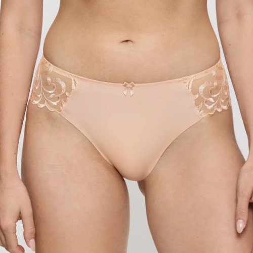 Triumph Modern Finesse skin brief