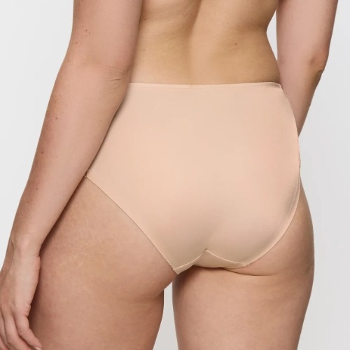 Triumph Modern Finesse skin brief