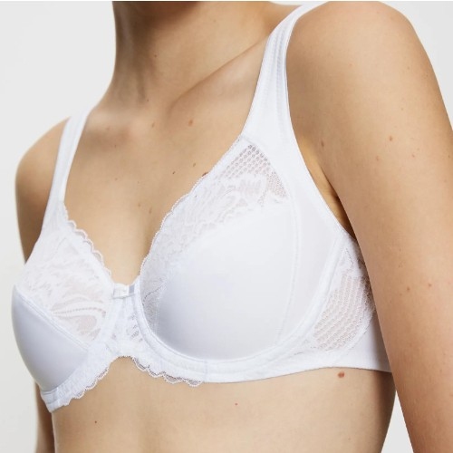 Triumph Modern Lace+Cotton white padded bra