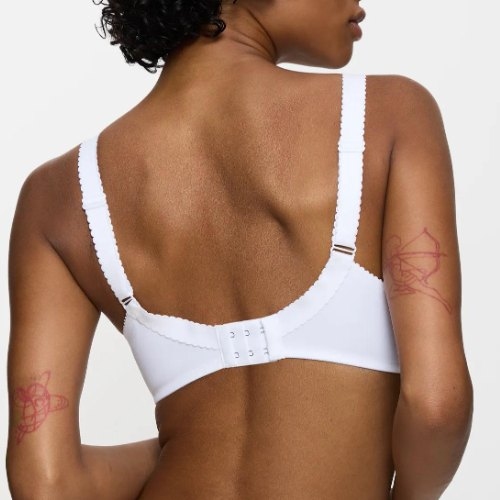 Triumph Delicate Doreen white wireless bra