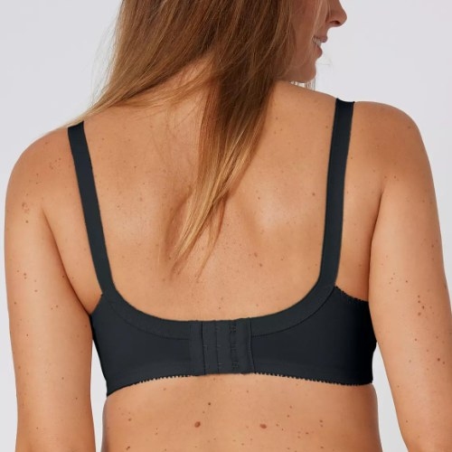 Triumph Claudette 104  black wireless bra