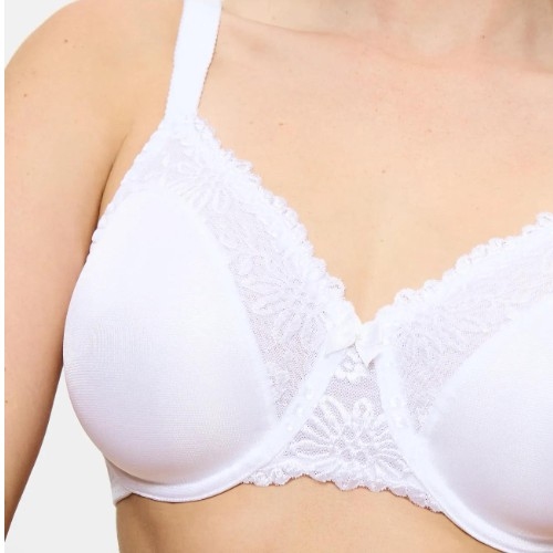 Triumph Ladyform Soft white non-padded bra