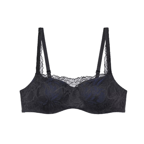 Triumph Body Make-Up Illusion Lace black padded bra