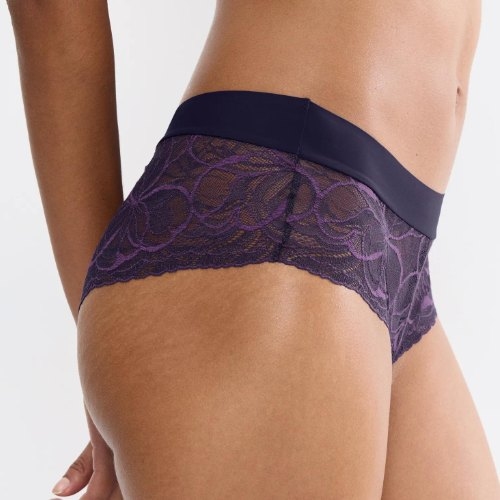 Triumph Body Make-Up Illusion Lace blue short