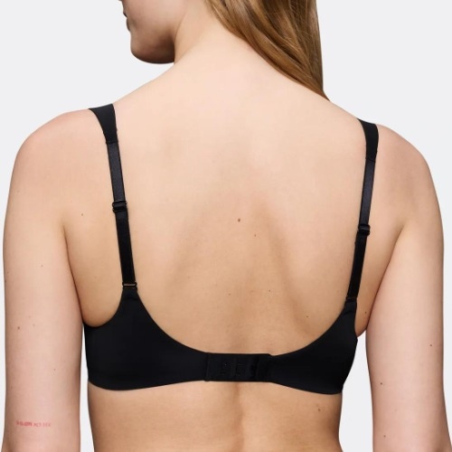 Triumph Body Make-Up Illusion black padded bra