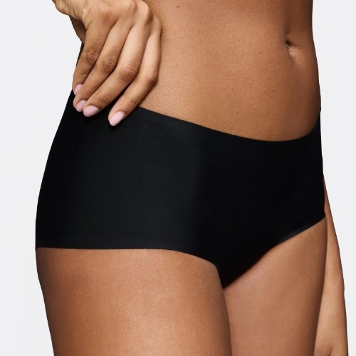 Triumph Body Make-Up Illusion black short