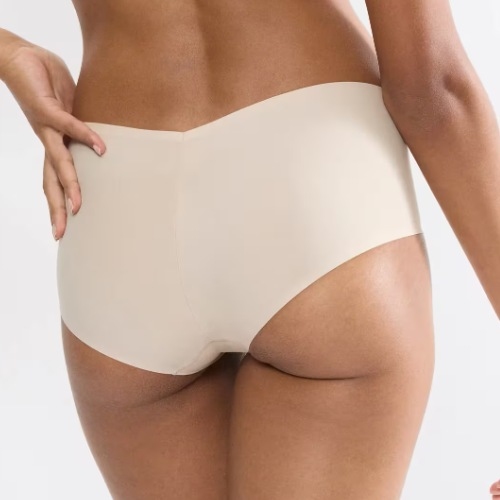 Triumph Body Make-Up Illusion skin short