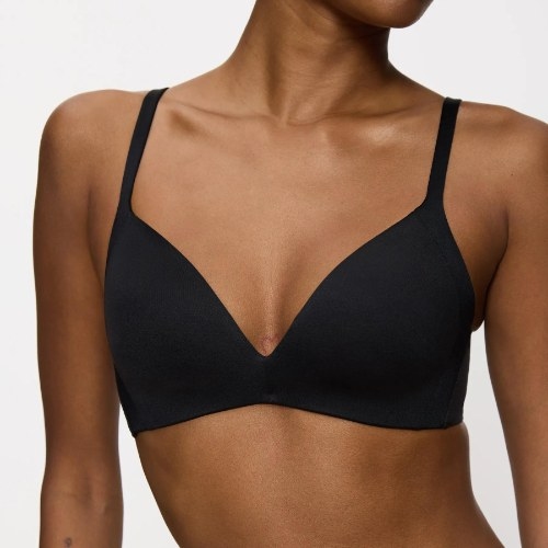 Triumph Body Make-Up Illusion Soft Touch black wireless bra