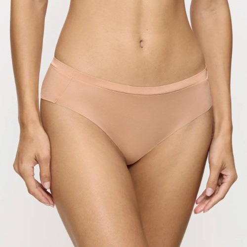 Triumph Body Make-Up Illusion Soft Touch skin brief