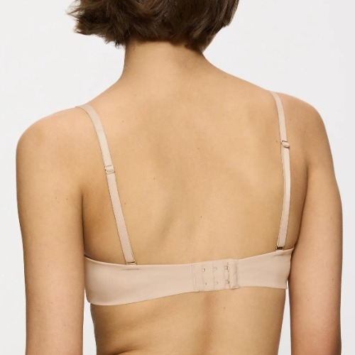Triumph Body Make-Up Illusion Essentials skin padded bra