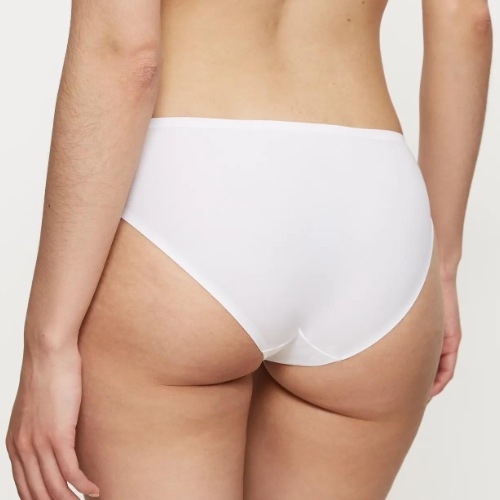 Triumph Body Make-Up Illusion Essentials white brief