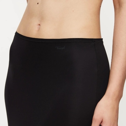 Triumph Body Make-Up T black skirt