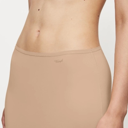 Triumph Body Make-Up T skin skirt