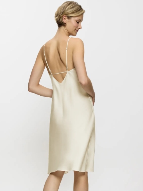 Triumph Silky Sensuality ivory slipdress