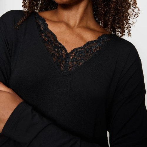 Triumph Timeless Sensuality black pajama