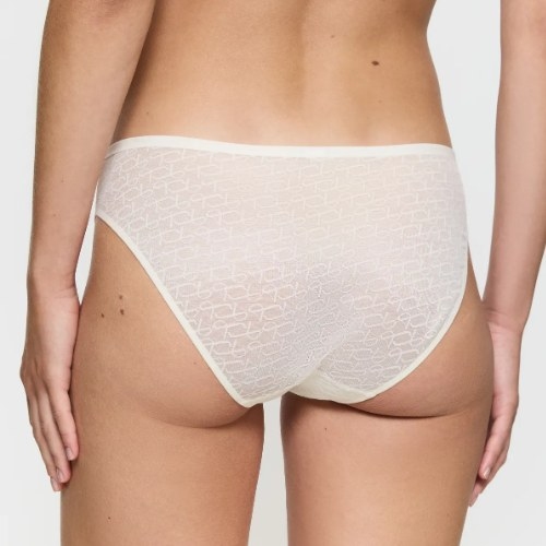 Triumph Signature Sheer off white brief