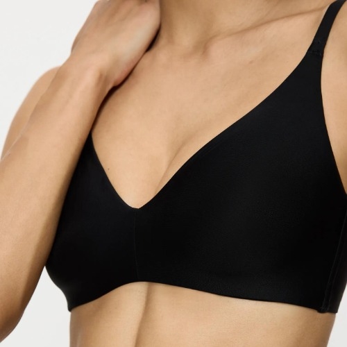 Triumph Pure Micro black non-padded bra