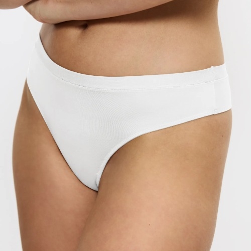 Triumph Sense of Modal white thong