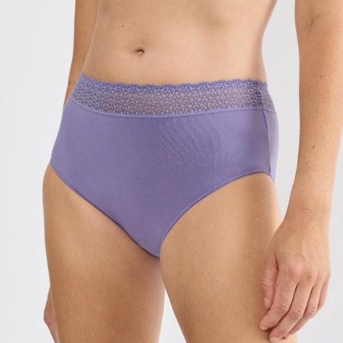 Triumph Feel of Modal violet brief