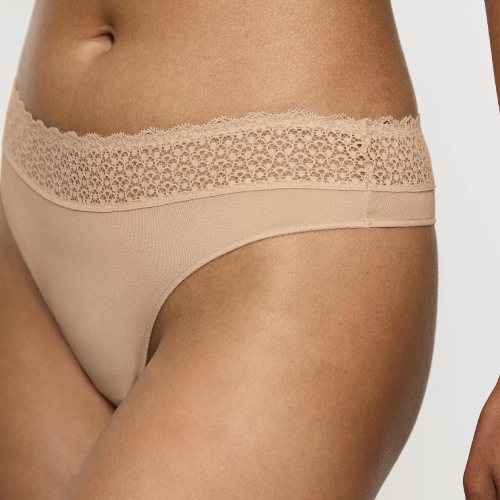 Triumph Feel of Modal skin thong