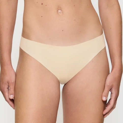 Triumph Pretty Micro beige thong