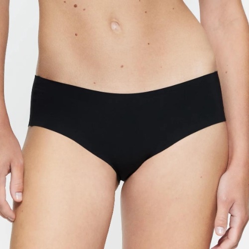 Triumph Smart Invisible black short