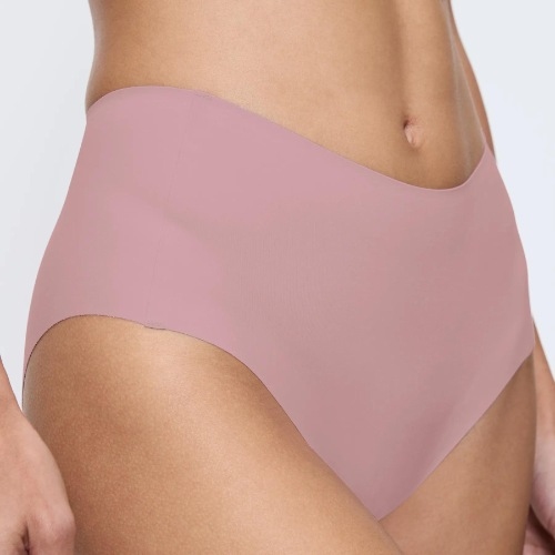Triumph Smart Invisible violet brief