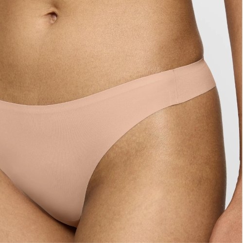 Triumph Smart Invisible beige thong