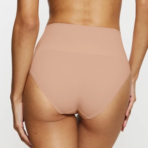 Triumph Soft Sculpt beige brief