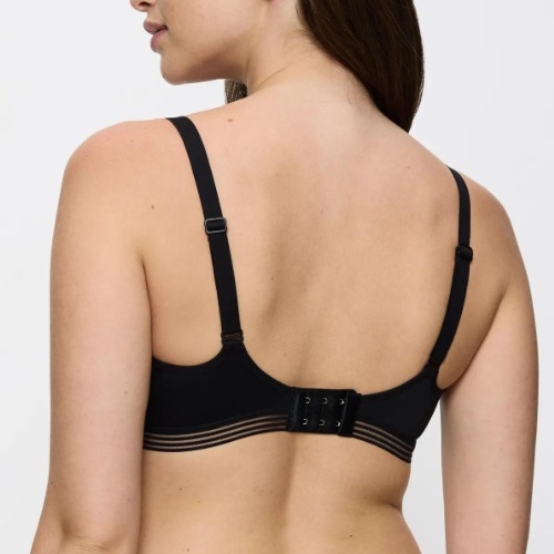 Triumph Infinite Sensation black padded bra