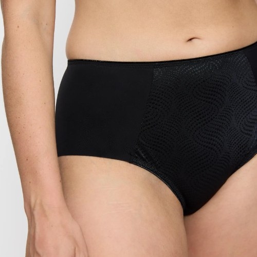 Triumph Essential Minimizer black brief