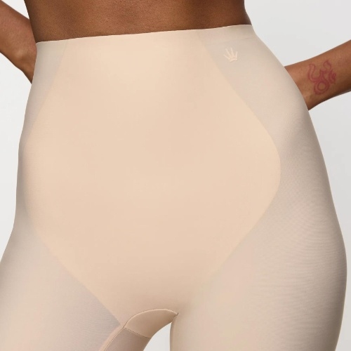 Triumph Medium Shaping Series skin short