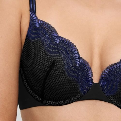 Triumph Comfort Glam black push up bra