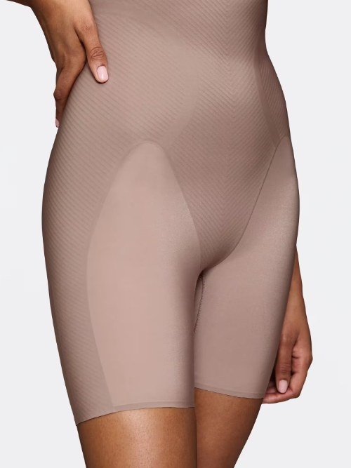 Triumph BMU Illusion Curve brown short