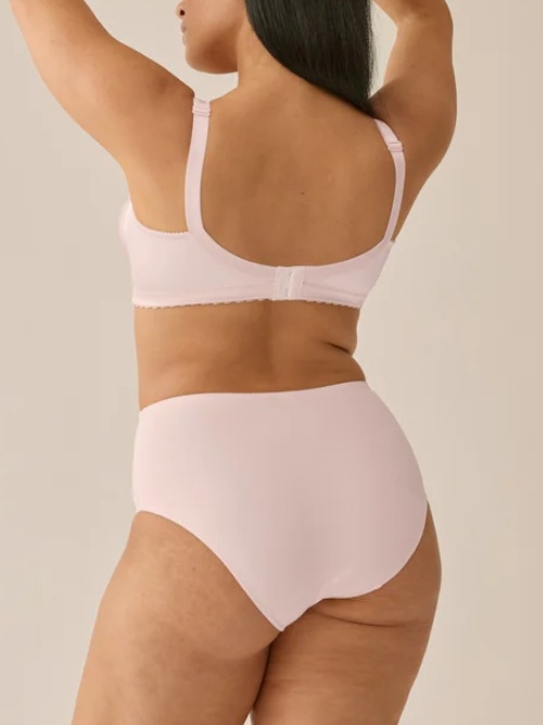 Naturana Heritage blush brief