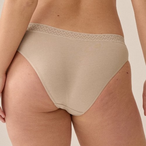 Naturana Value beige brief