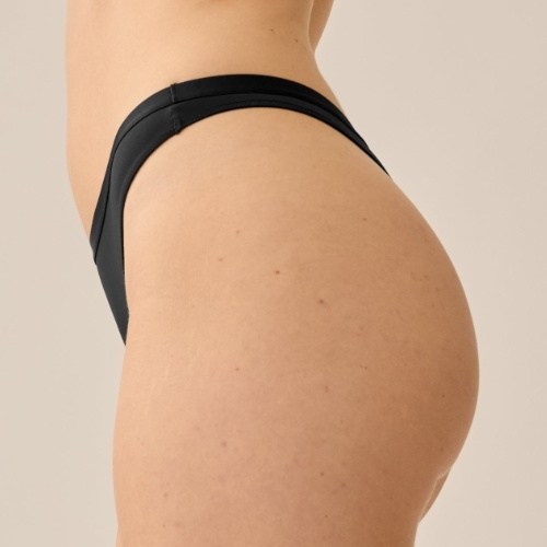 Naturana Everyday black thong