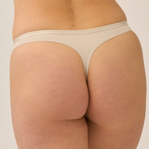 Naturana Everyday beige thong