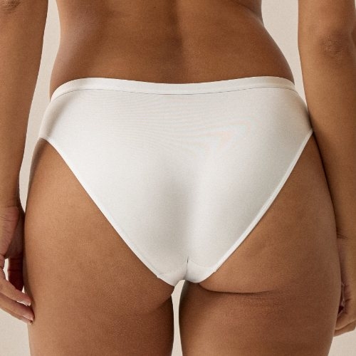 Naturana Everyday white brief
