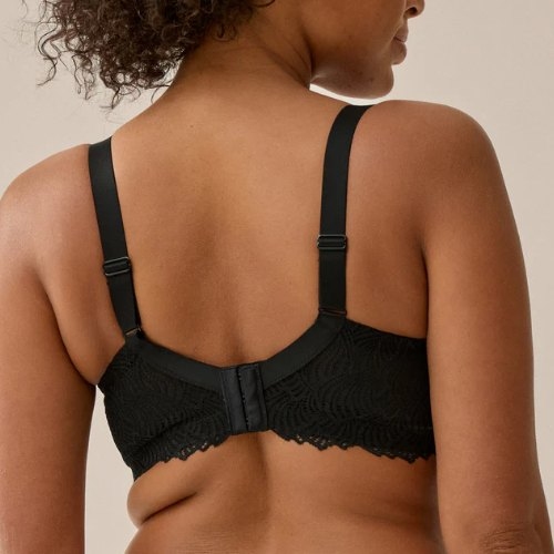 Naturana Everyday black padded bra