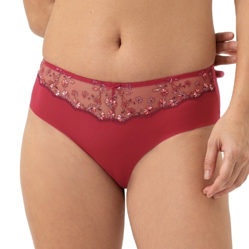 Mey Delightful red short