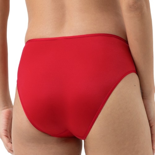 Mey Joan red brief