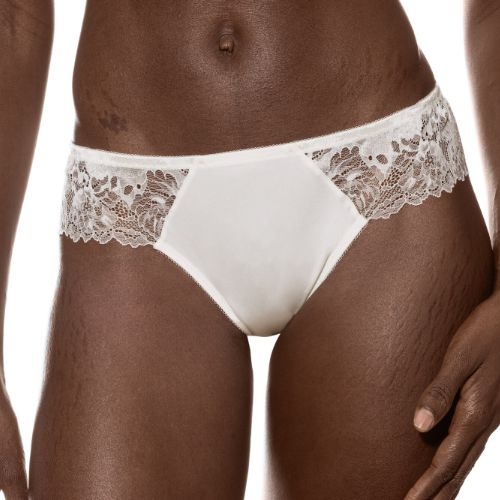 Mey Luxurious champagne thong