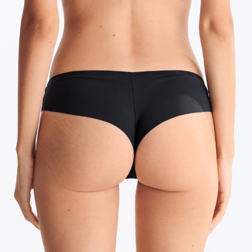 Lisca Sophia black brazilian