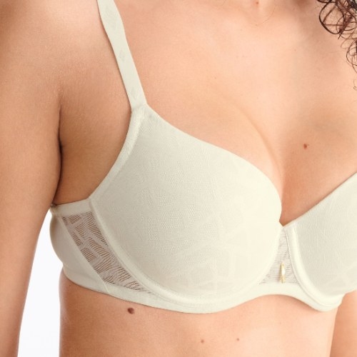 Lisca Opal crème padded bra