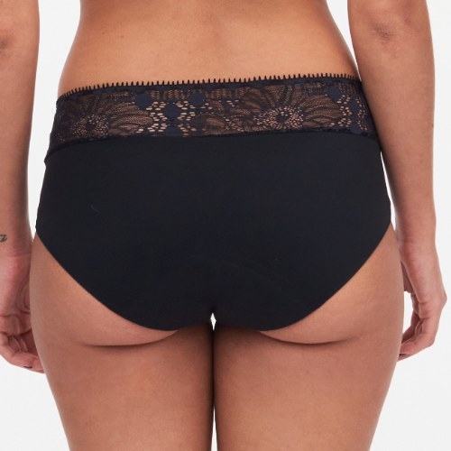 Chantelle Day to Night black period panty