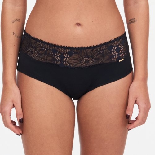 Chantelle Day to Night black period panty